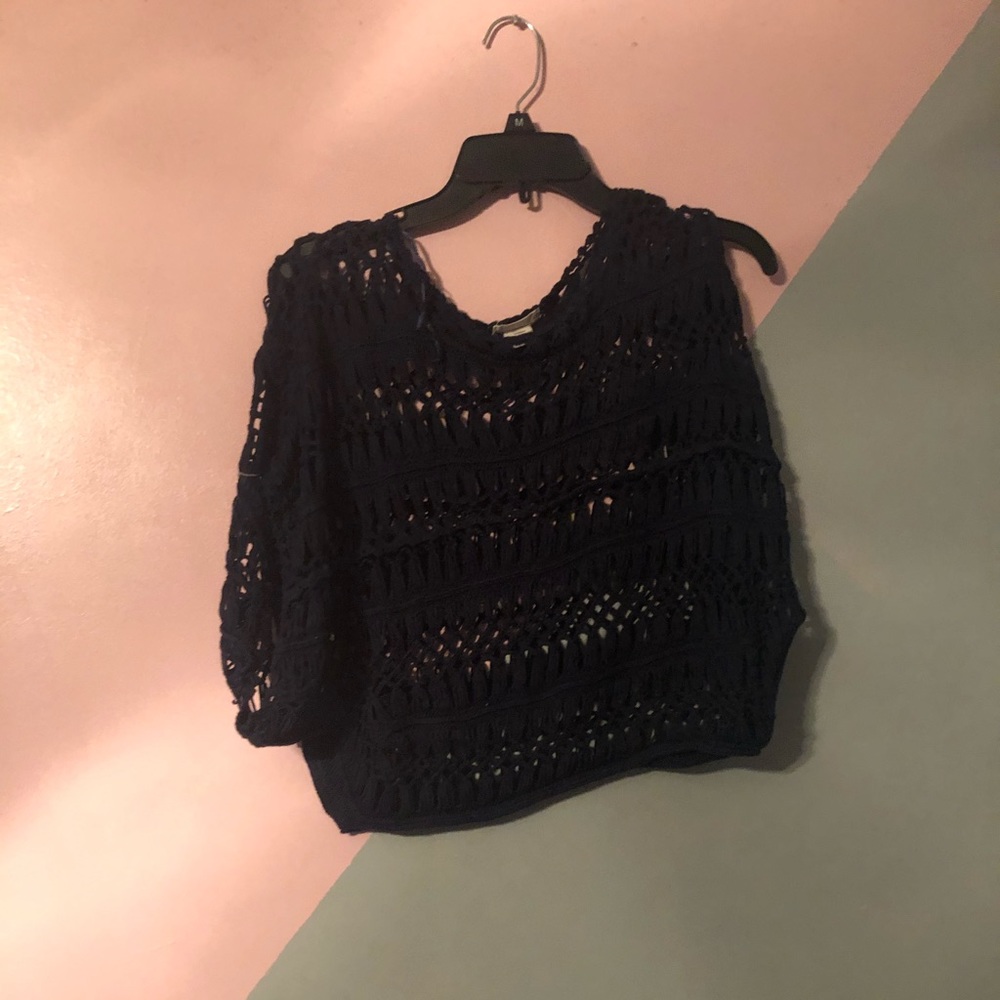 Blue knitted top